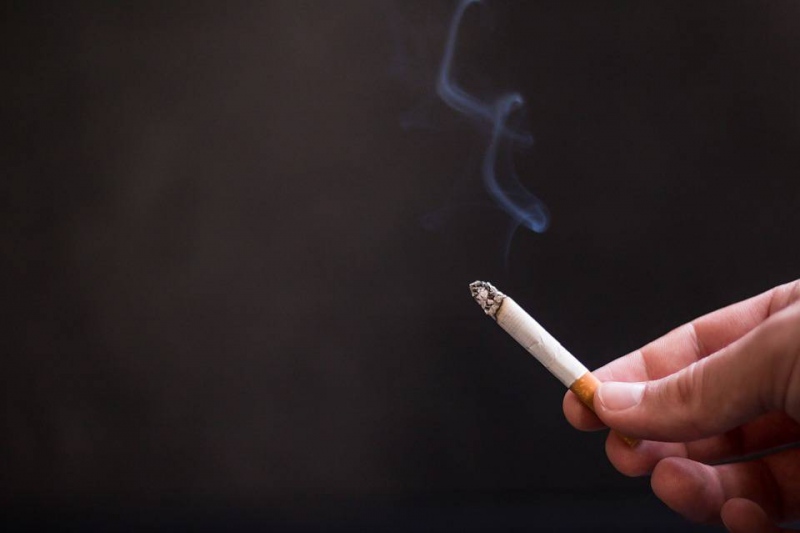 吸二手烟会导致咽炎么如何减少咽炎的形成